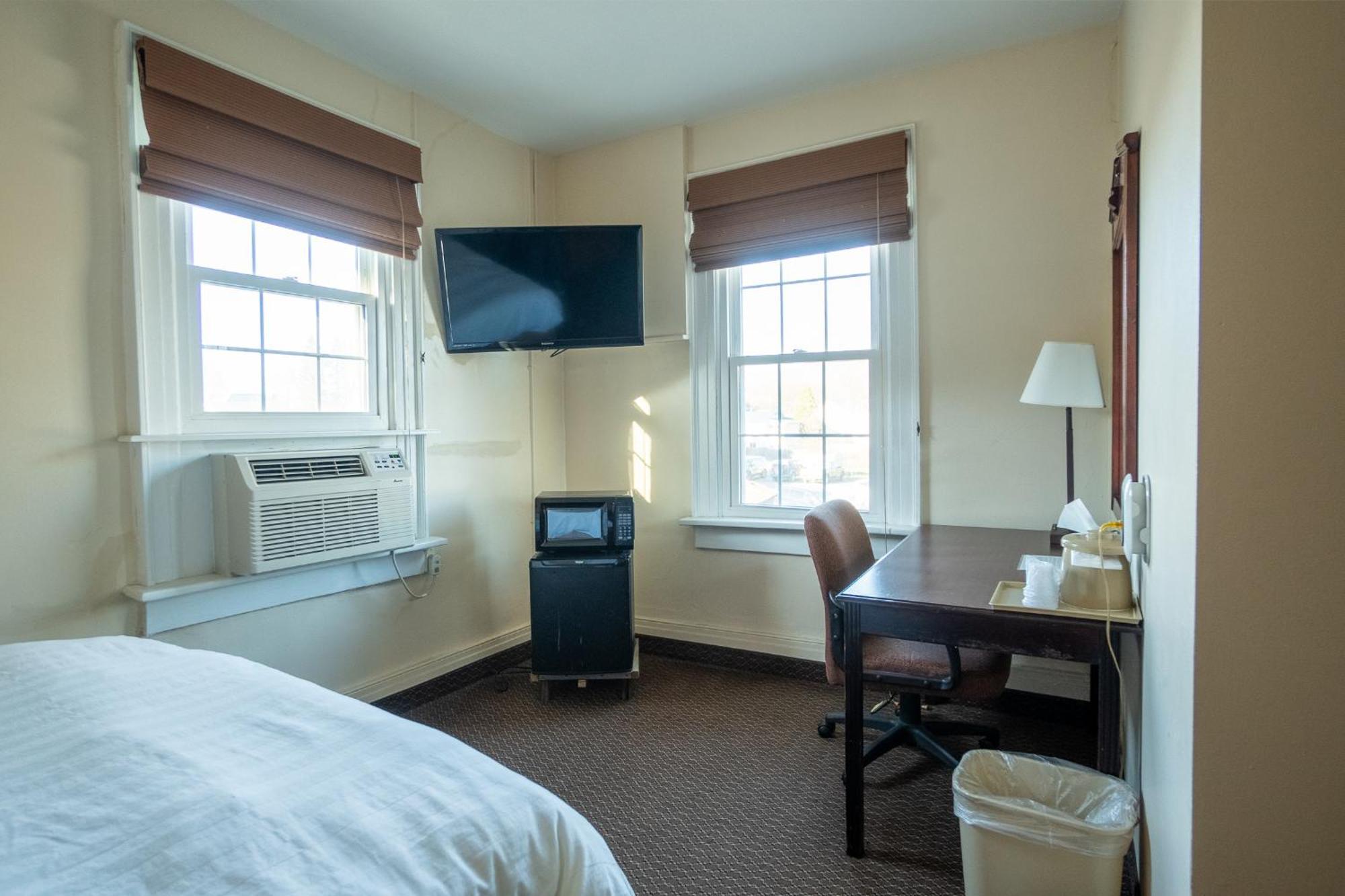 Watkins Motel Watkins Glen Bagian luar foto