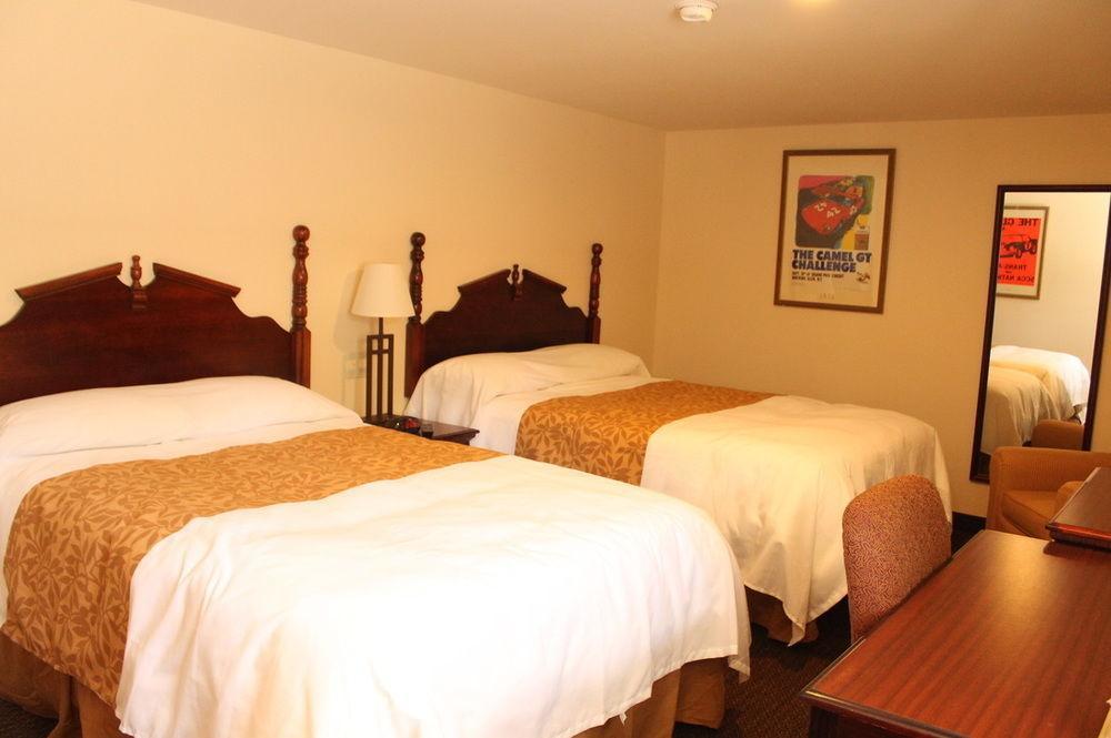 Watkins Motel Watkins Glen Bagian luar foto